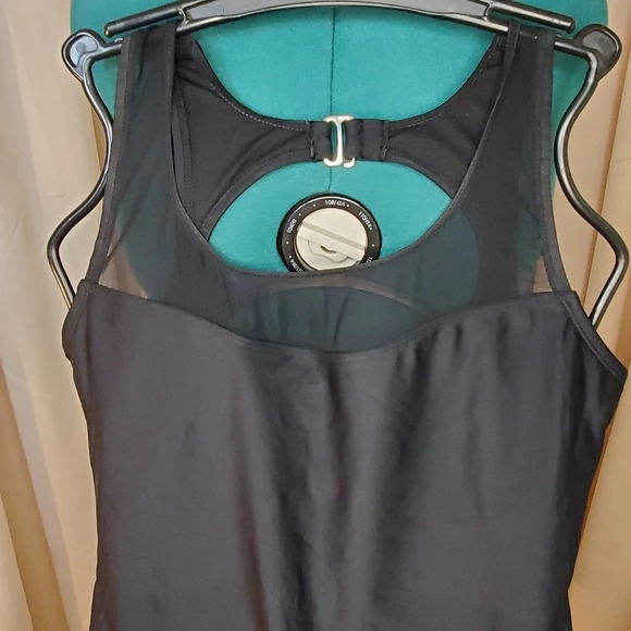 0064. NWOTs Catalina  ~ Modest Plus Size Slimming ~ Mirage Neckline ~ XL~ SEXY!! - Picture 4 of 15